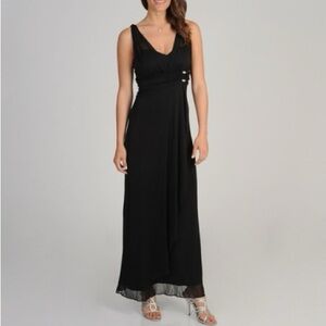 Betsy & Adam Black Rhinestone Embellished Evening
Elegant Formal Dress NWT